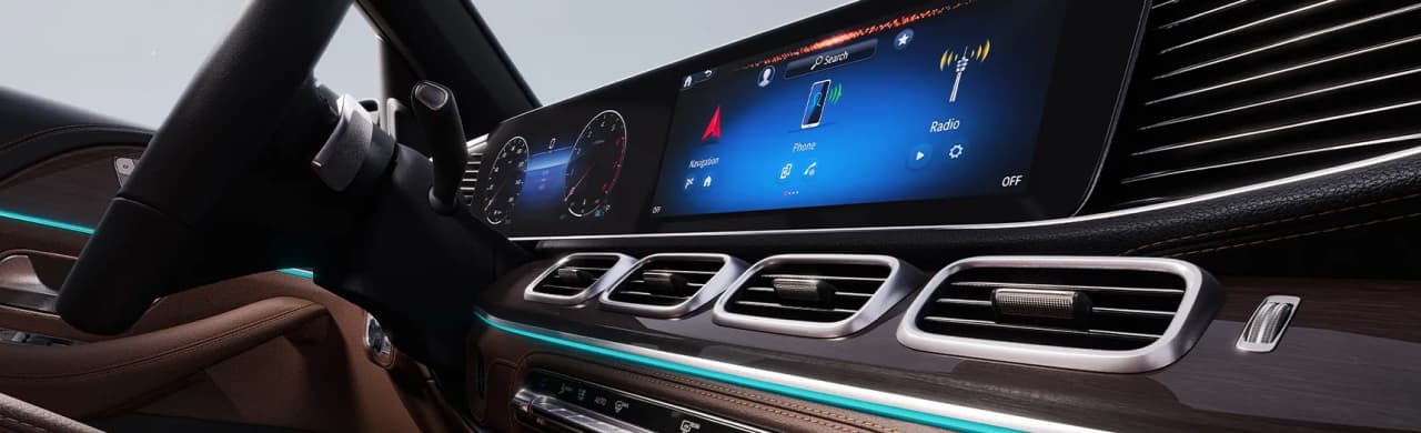 Mercedes-Benz GLE 450 SUV Guide | Luxury Cargo & Interior Dimensions
