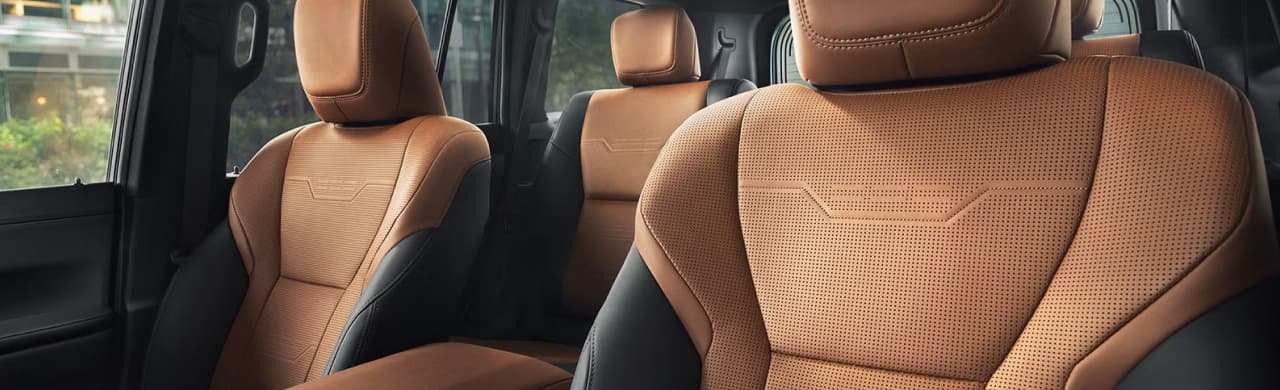 Lexus GX Trims & Configurations | Luxury Midsize SUV Guide