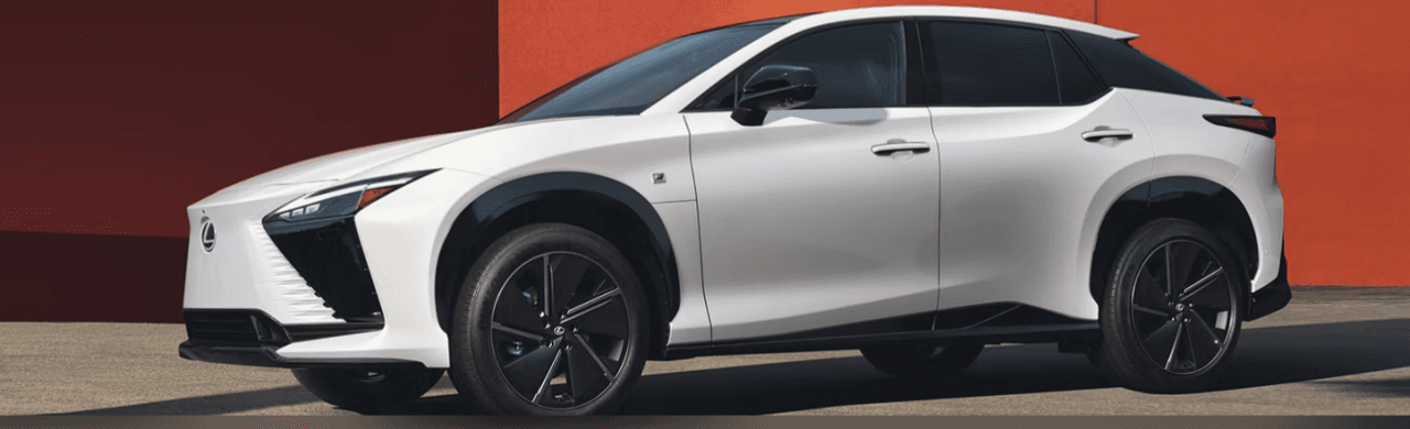 New & Pre-Owned Lexus AWD Models for Sale in Michigan | Local Dealer Inventory